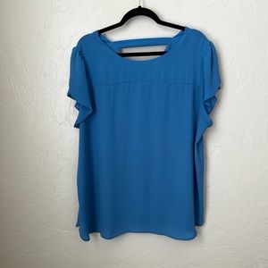 Loft blue flutter sleeve top▪️size XXL